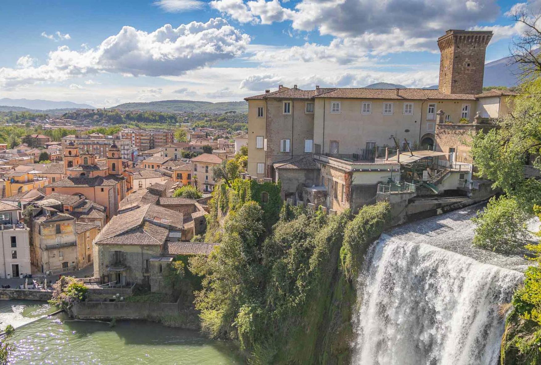 Waterfall Vicolo V Isola di Liri Ngoại thất bức ảnh